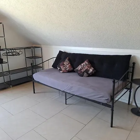 Pure Vista Hank Schwarzwaldblick * 劳芬博格