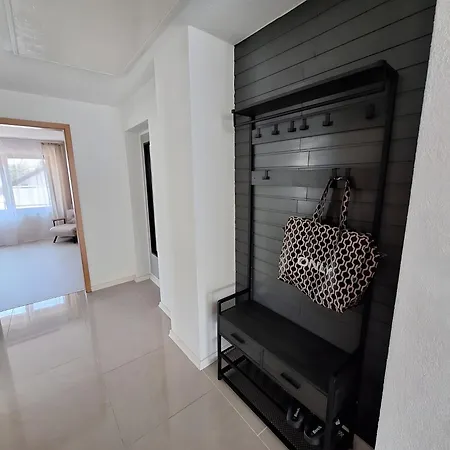 Pure Vista Hank Schwarzwaldblick 公寓 *