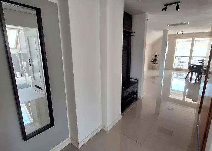 Pure Vista Hank Schwarzwaldblick